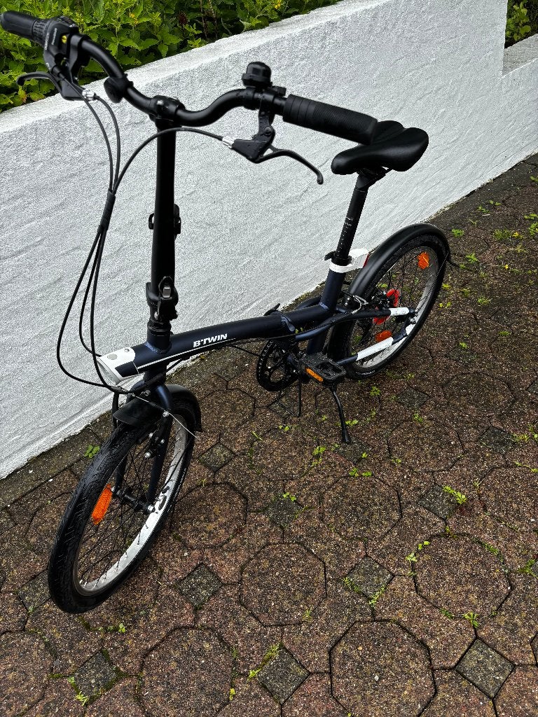 Plooifiets Decathlon B’Twin Tilt 500 - Donkerblauw, Fietsen en Brommers, Ophalen, Gebruikt, Velgrem, Versnellingen