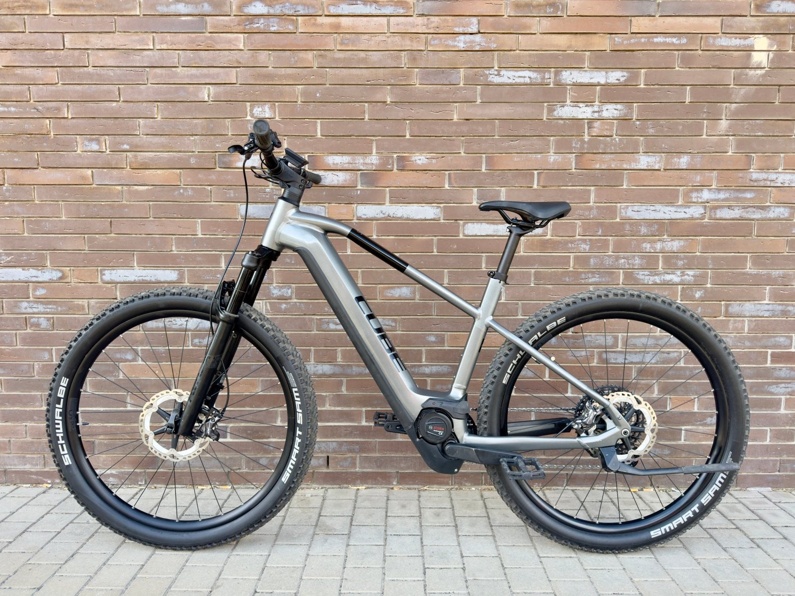 VTT Èlectrique | Cube Reaction Hybrid SLT 750 | Bosch Cx, Vélos & Vélomoteurs, 51 à 55 cm, 50 km par batterie ou plus, Comme neuf