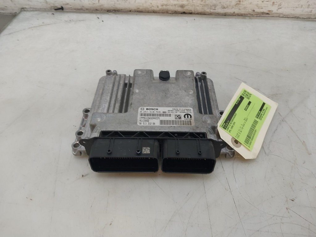 CALCULATEUR MOTEUR ECU Opel Corsa F (UB / UH / UP), Robert Bosch AG, Opel, Utilisé, Robert-Bosch-Allee 1
74232  Abstatt, DE
