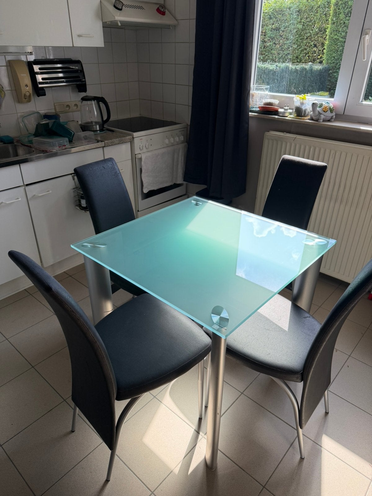 Glazen tafel + stoelen, Ophalen, Gebruikt