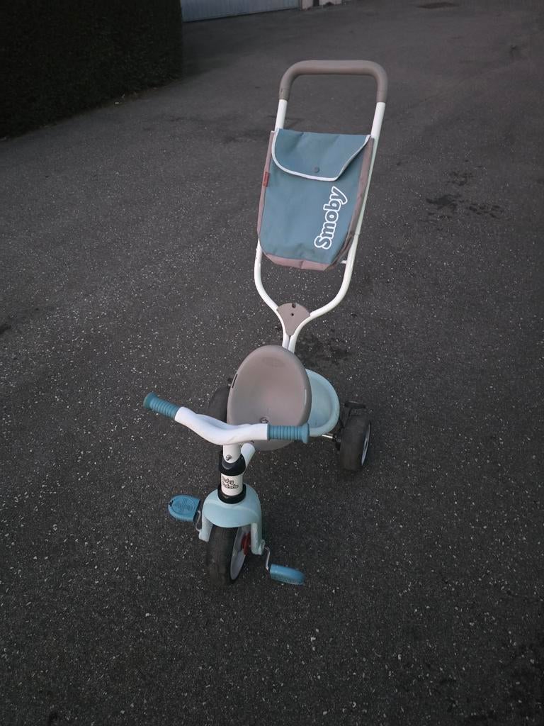 Smoby Tricycle, Enlèvement