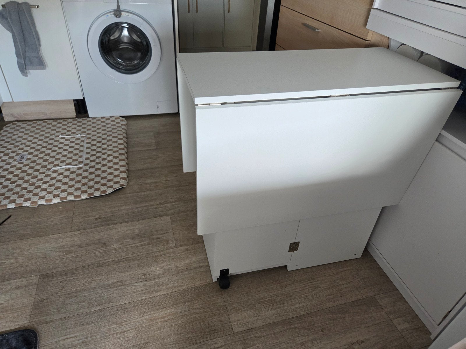 TABLE PLIANTE CUISINE OU SALLE À MANGER, Neuf, 100 à 150 cm, Quatre personnes, Enlèvement