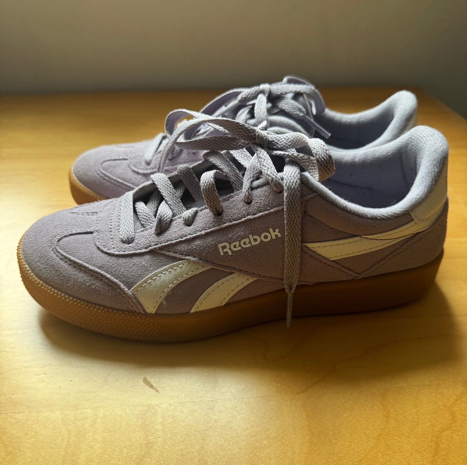Sneakers Reebok, Enlèvement
