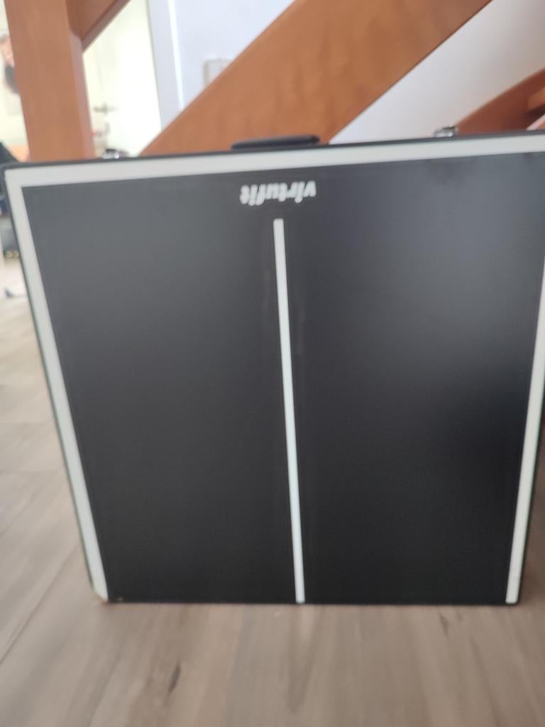 Pingpongtafel virtufit, Enlèvement