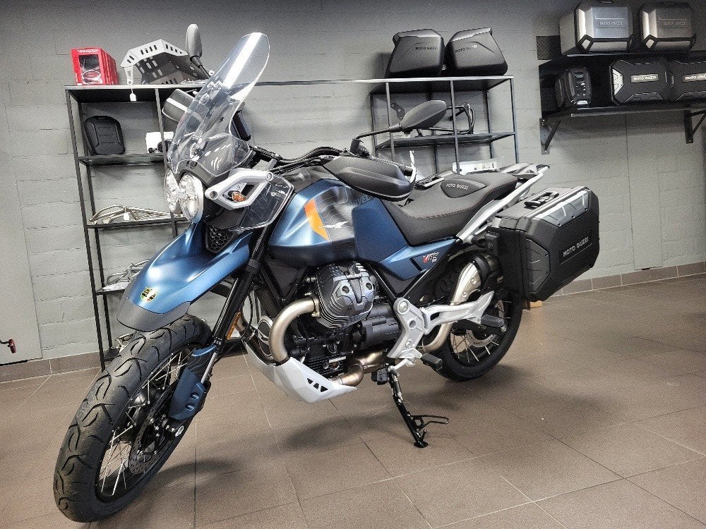 Moto Guzzi V85 Travel, Motoren, Motoren | Moto Guzzi, 2 cilinders, Nieuw, Motorrijbewijs A, Bedrijf