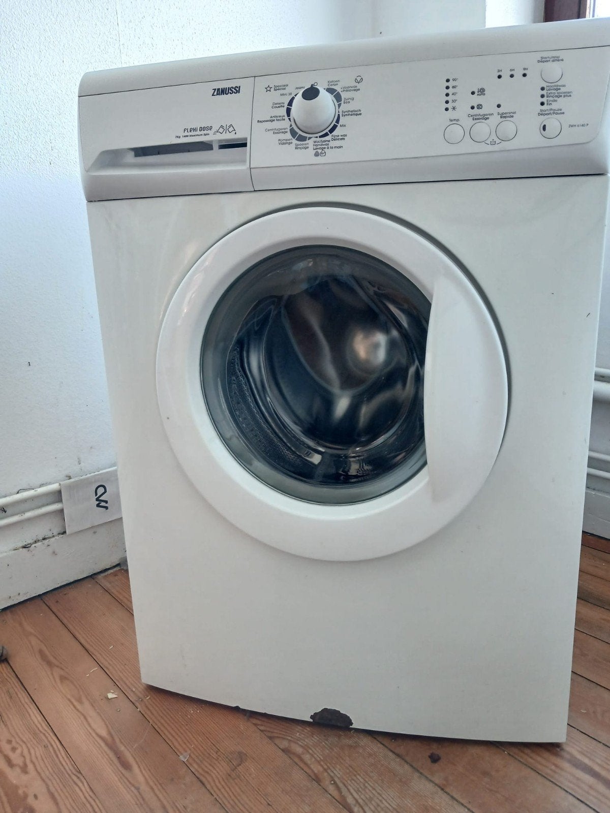 Machine à laver ZANUSSI, Electroménager, 4 à 6 kg, Enlèvement, Utilisé, Classe énergétique A ou plus économe