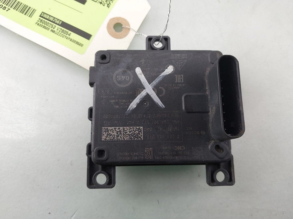 ACC SENSOR Audi A3 Sportback (8YA) (01-2019/-) (|5WA907561|), Robert Bosch AG, Gebruikt, Audi, Robert-Bosch-Allee 1
74232  Abstatt, DE