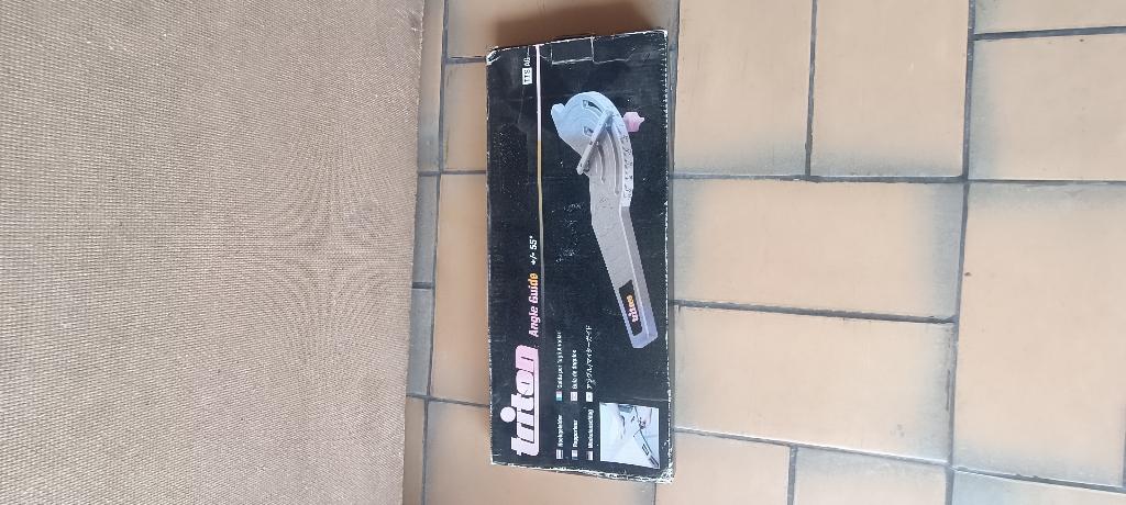 hoekgeleider invalzaag, Doe-het-zelf en Bouw, Ophalen of Verzenden, Gebruikt, Invalzaag