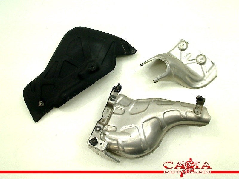 BOUCLIER THERMIQUE VFR 1200 X Crosstourer 2012-2015 (SC70), Motos, Dhr. S. di Majo, Utilisé, Info@cama-motorparts.nl, P.J. Troelstraweg 8 8
3144 CX  MAASSLUIS, NL