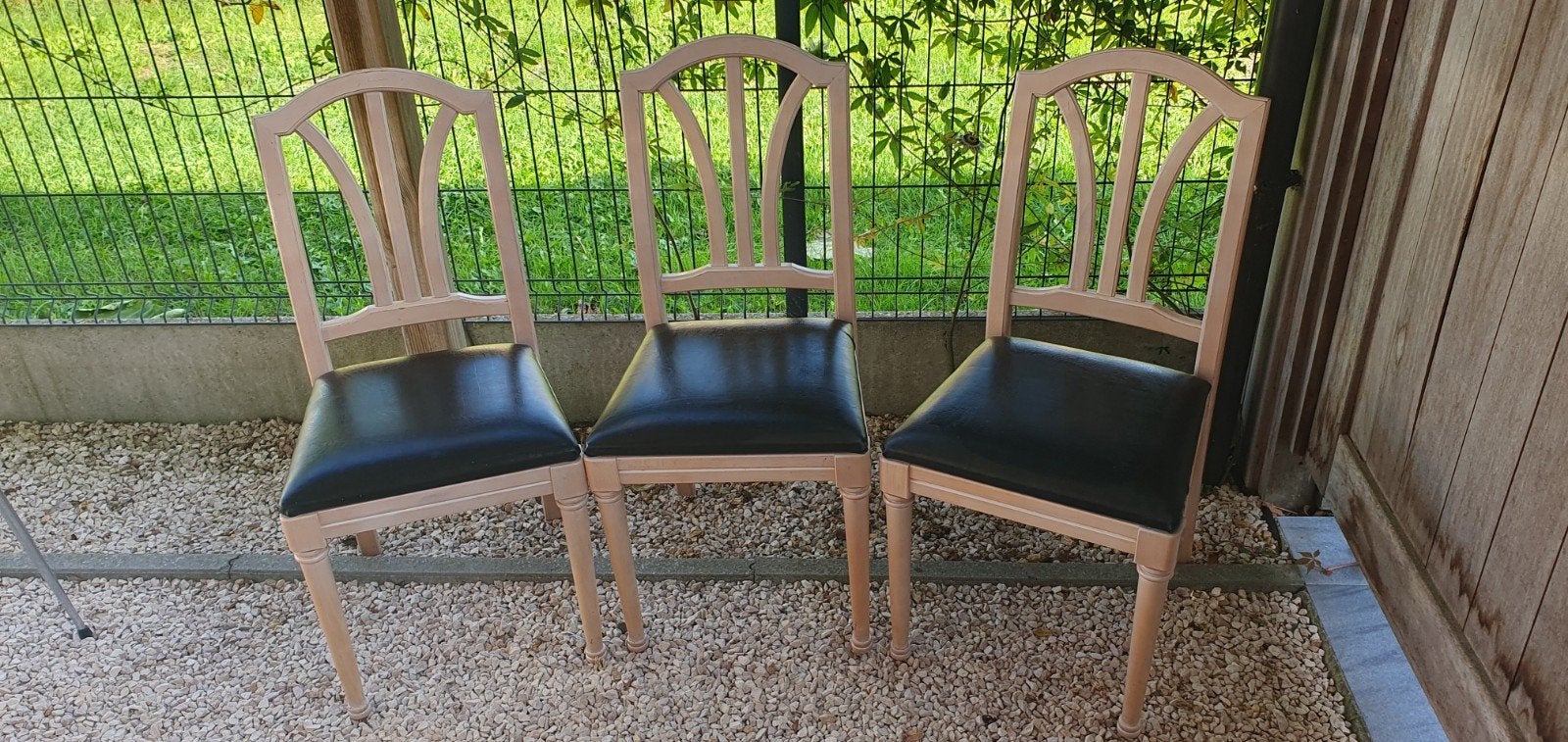 3 chaises robustes, ensemble ou séparément., Enlèvement, Utilisé, Bois, Klassiek