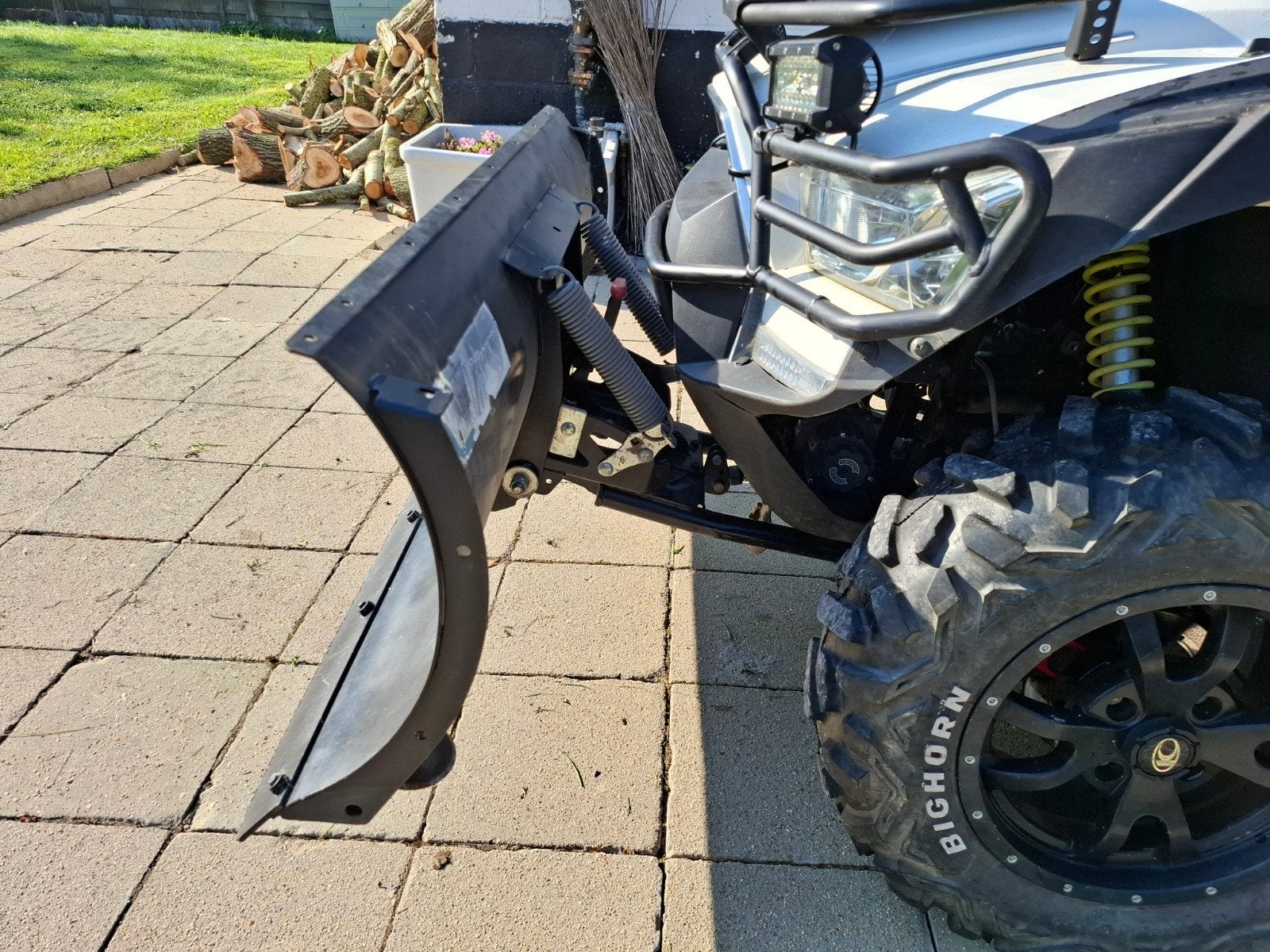 sneeuw en modderschuif  voor quad merk Warn, Motoren