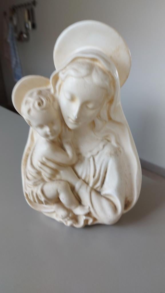 Madonna met kind, Enlèvement