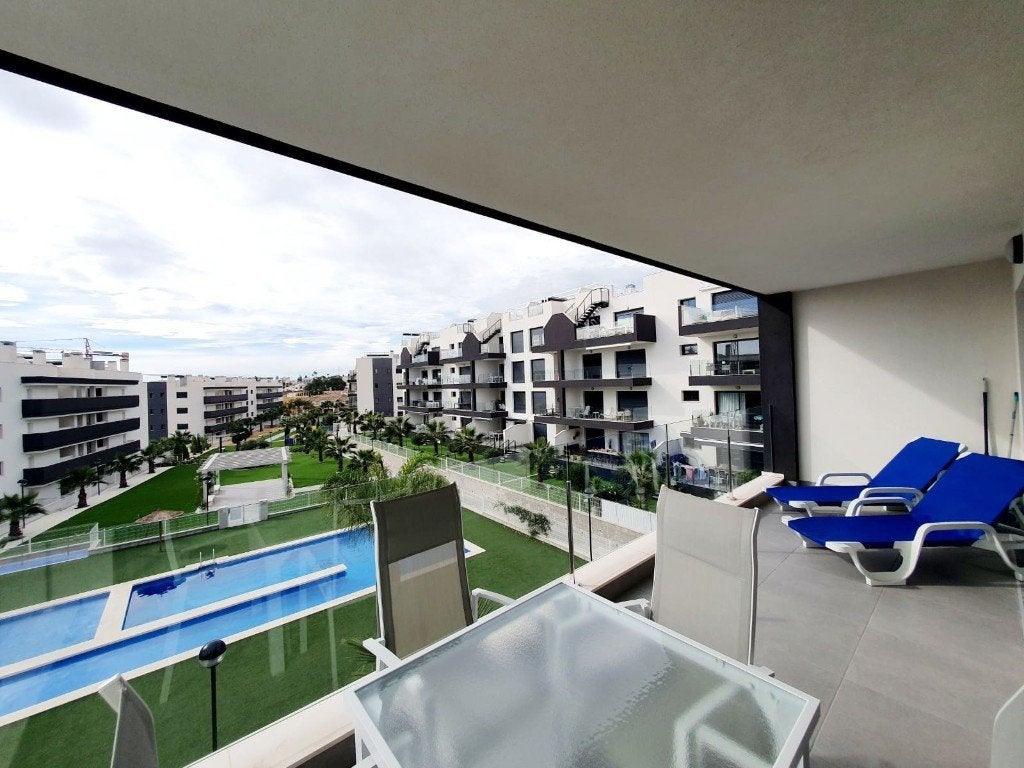 Modern zo goed als nieuw appartement/Villamartin, Immo, Spanje, 2 kamers, Villamartin, 74 m²
