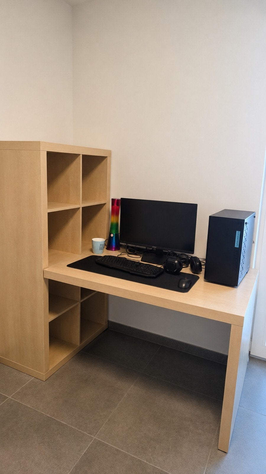 GRATIS bureau op te halen in Knesselare, Maison & Meubles, Armoires | Meubles ordinateur, Enlèvement