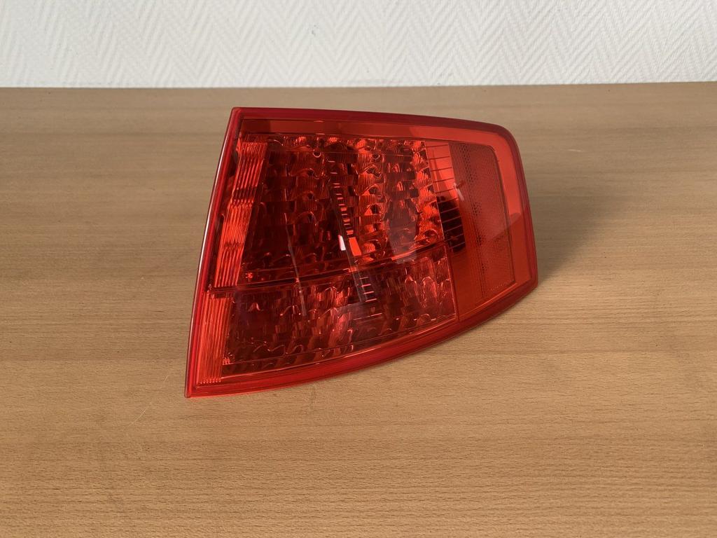 achterlicht rechts audi A8 2002 tot 2007 LED amerikaans !, Autos : Pièces & Accessoires, Éclairage, Audi, Utilisé, Enlèvement ou Envoi