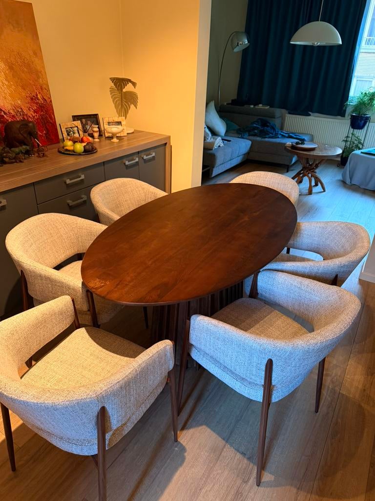Designer houten eettafel walnoot, Ophalen, Zo goed als nieuw