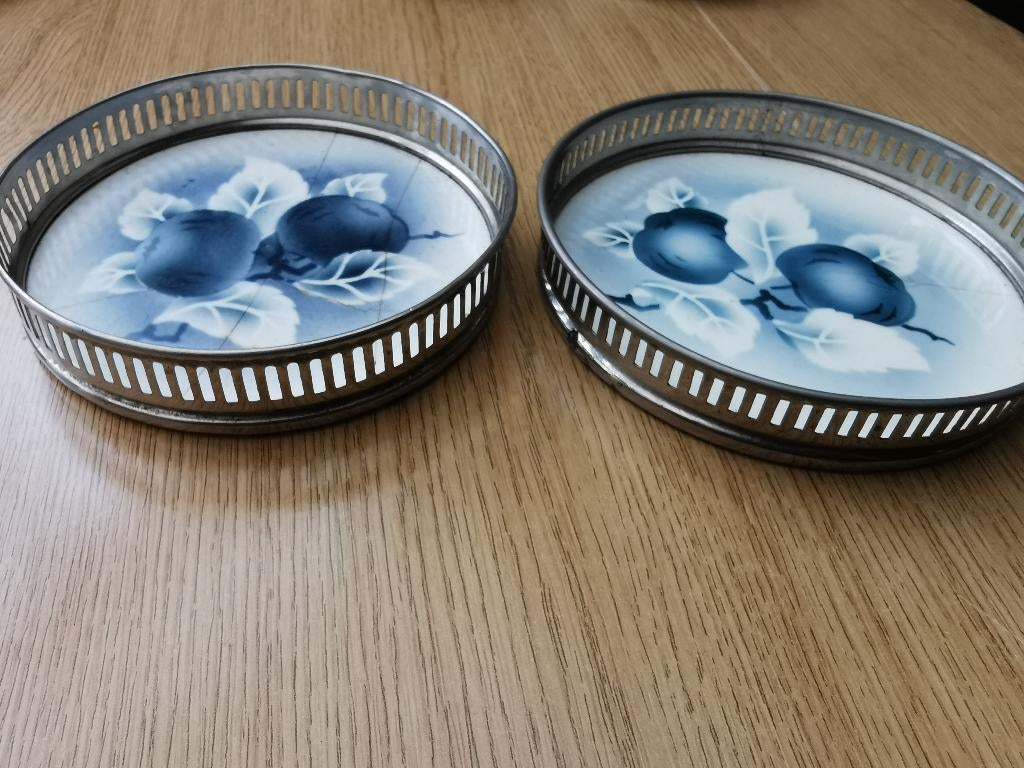 Vintage onderzetters voor een wijnfles, prijs/set van twee, Antiek en Kunst, Ophalen of Verzenden
