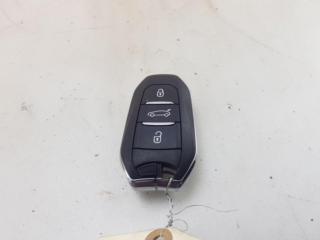 SLEUTEL Opel Mokka (01-2020/-) (|9833213480|9840153480|), Gebruikt, Opel