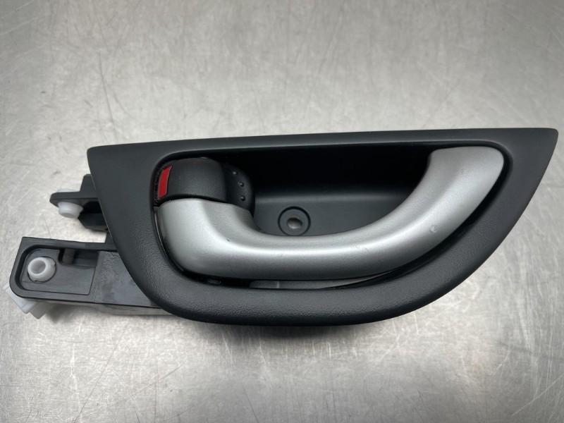 PORTIERGREEP BUITEN LINKS ACHTER Jazz (GE6 / GE8 / GG / GP), Gebruikt, Achter, Honda