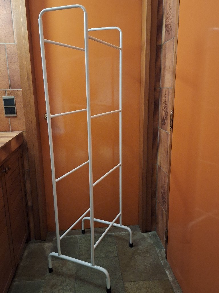 Nieuwe lockerhouder - voor 4 kluisjes, Ophalen, Zo goed als nieuw