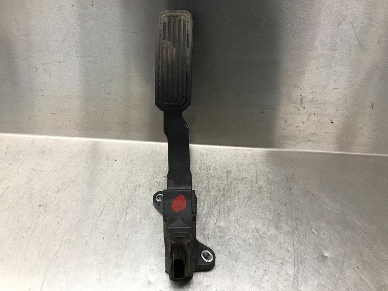 GASPEDAAL Toyota Verso (01-2009/08-2018) (|7811002010|), Auto-onderdelen, Gebruikt, Toyota