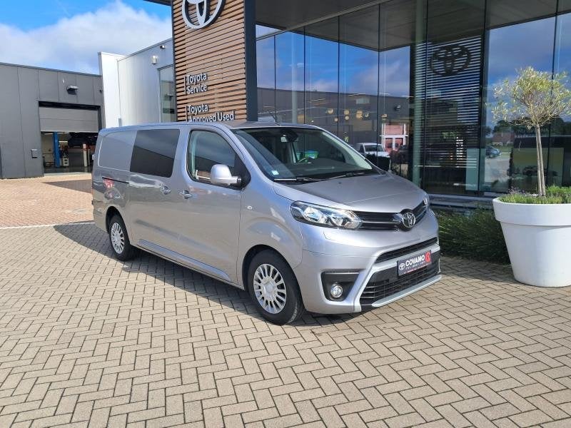 Toyota ProAce Comfort, Autos, Toyota, Achat, https://public.car-pass.be/vhr/4d6a63e1-2588-4b6a-991b-3e34fbf9d831, Entreprise, ProAce