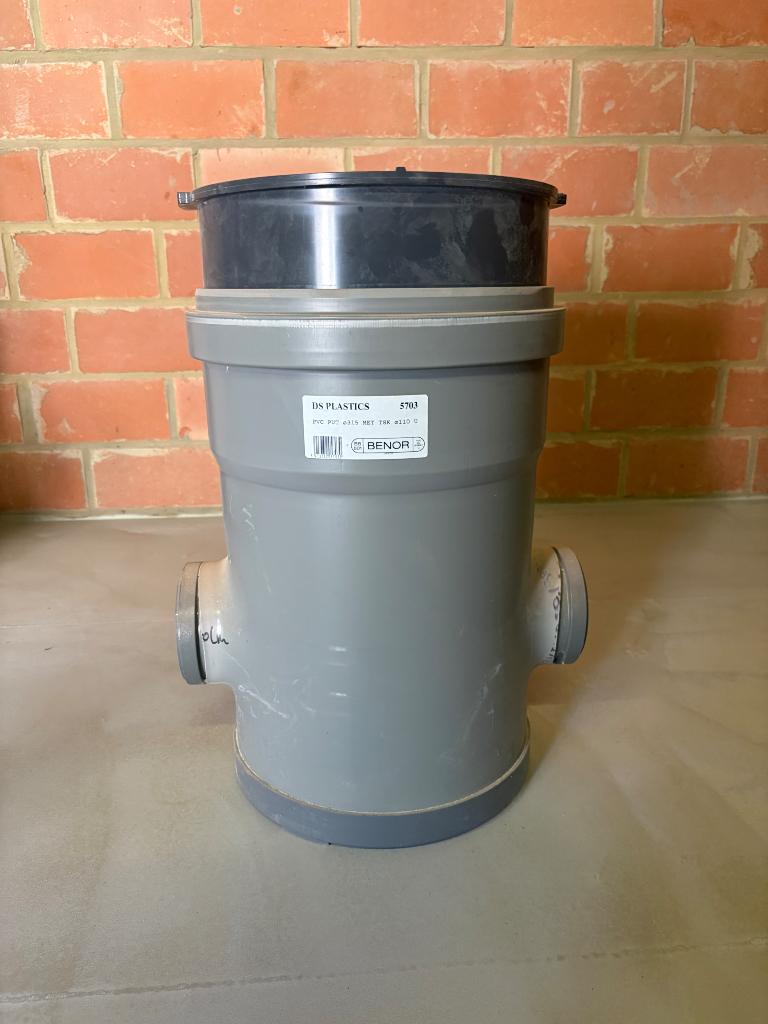 PVC toezichtput met terugslagklep NIEUW, Doe-het-zelf en Bouw, Buizen en Afvoer, Ophalen, Afvoer, PVC, Nieuw