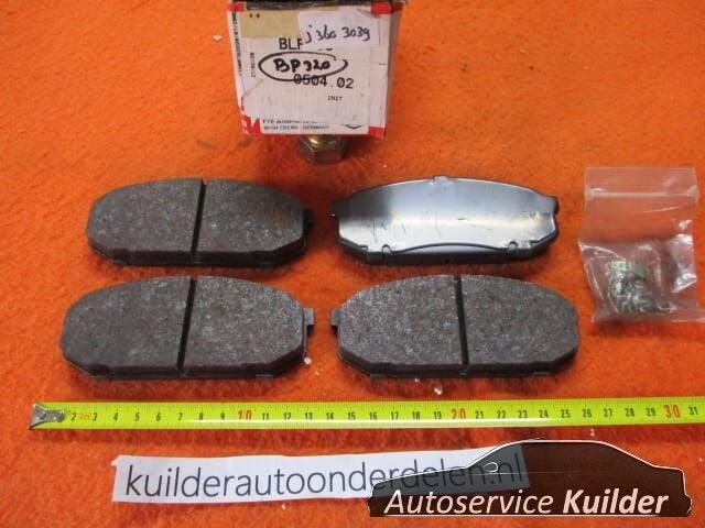 Remblokken voorzijde Mazda 323 FTE BP320 0986424573, Neuf, -, Mazda, -
