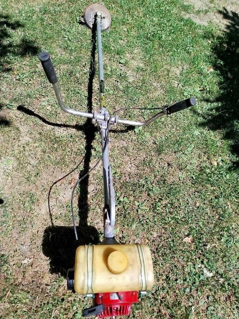 débroussailleuse a vendre, Ophalen, Gebruikt, Benzine, Kawasaki