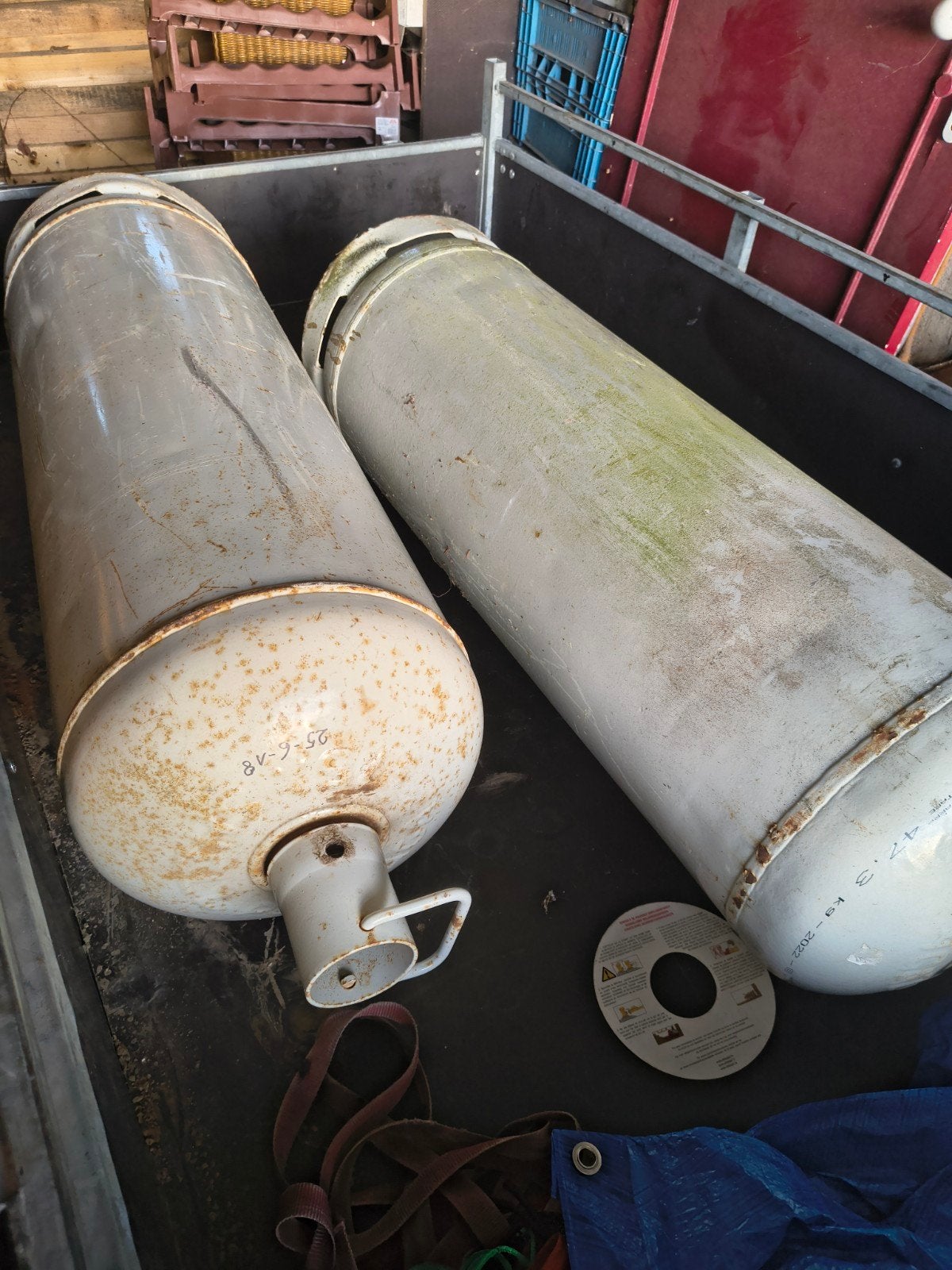 grote gasfles (leeg), Ophalen