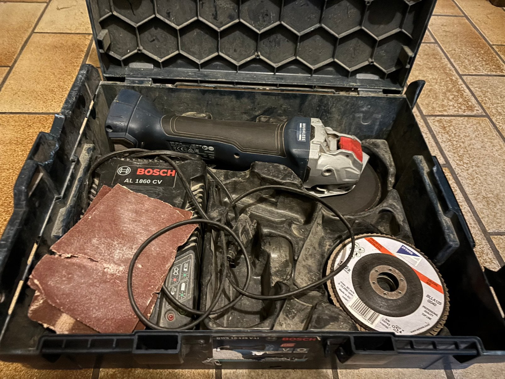 Bosch pro 18V slijpschijf, Ophalen, Zo goed als nieuw