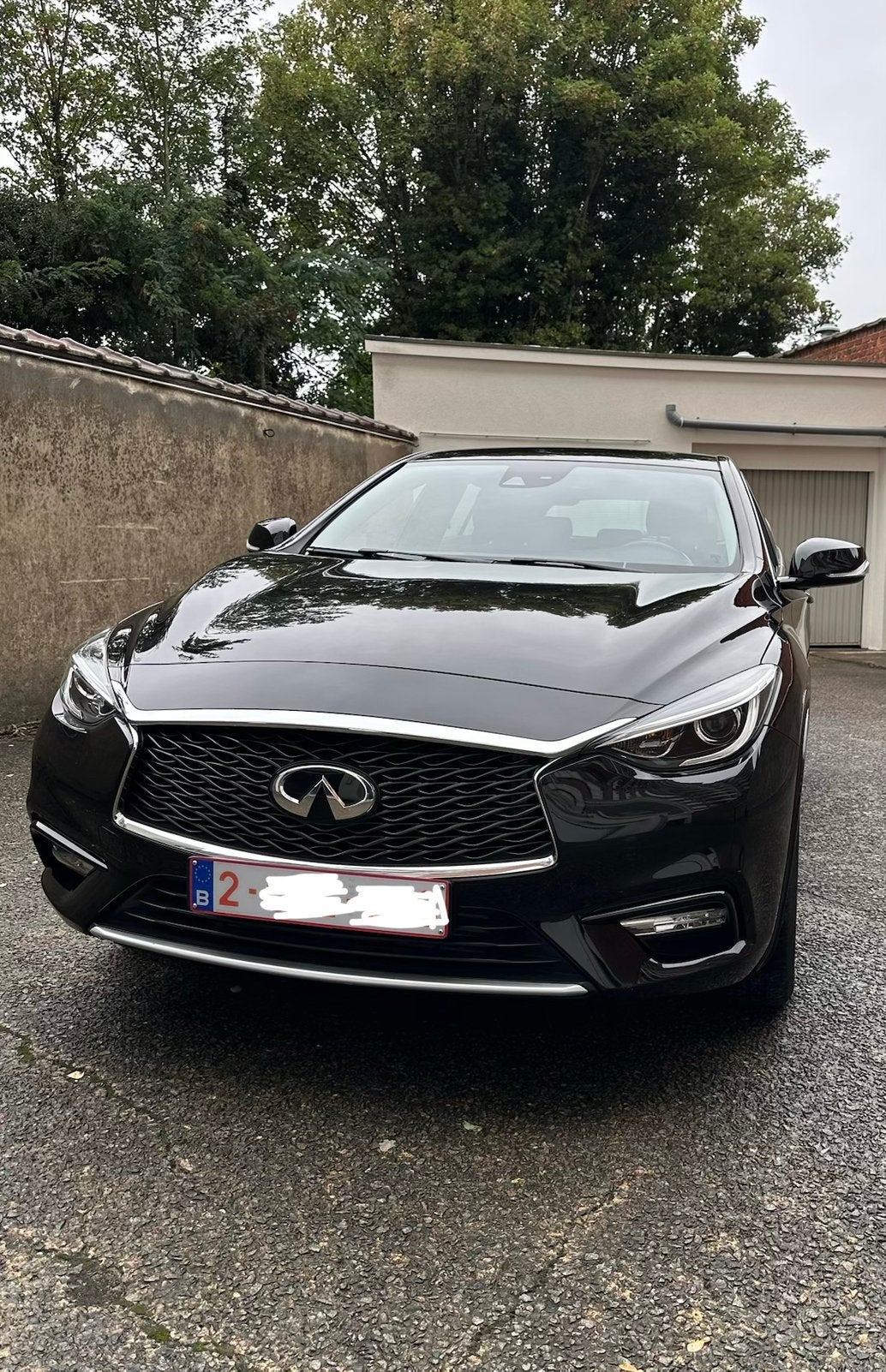 Infiniti Q30 essence 32000km! Mercedes gla type, Auto's, 90 kW, 4 cilinders, 0 kg, Zwart