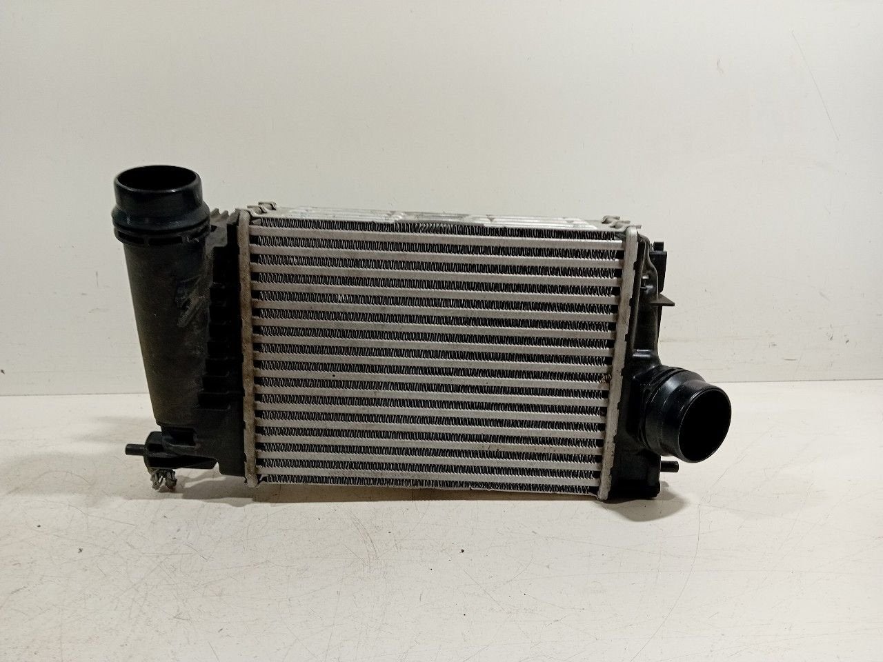 Intercooler radiateur Renault Grand Scénic, Onderdelen@venauto.nl, Van der Ven Autorecycling B.V., Gebruikt, Ettenseweg 76, 4706 PB Roosendaal, The Netherlands