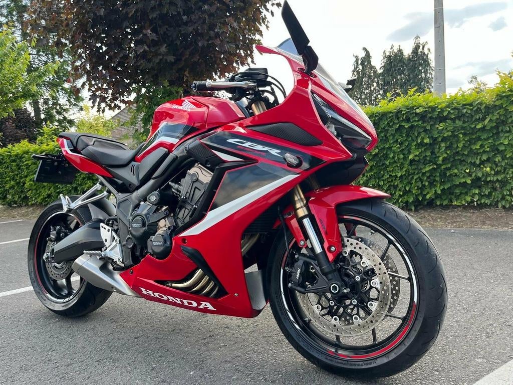 Honda CBR 650r, Motoren, Particulier