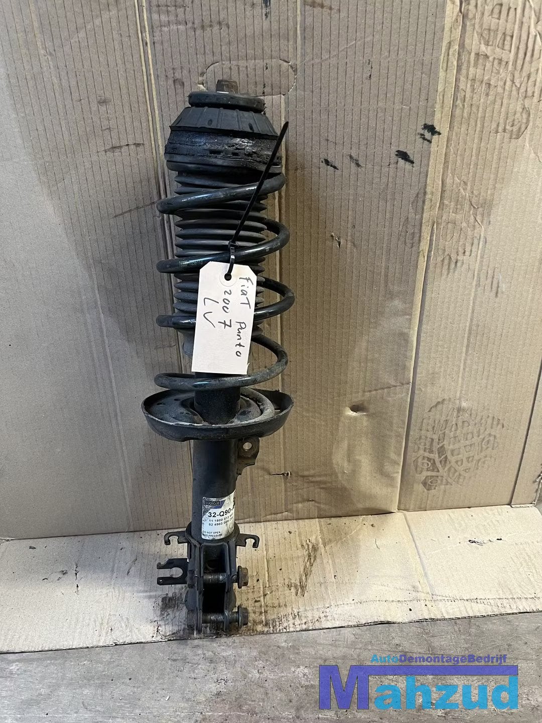 FIAT GRANDE PUNTO 1.4 Links voor veerpoot compleet 2005-2013, Gebruikt, Stellantis Europe S.p.A., Info@stellantis.com, Corso Giovanni Agnelli 200
10135  Turin, IT
