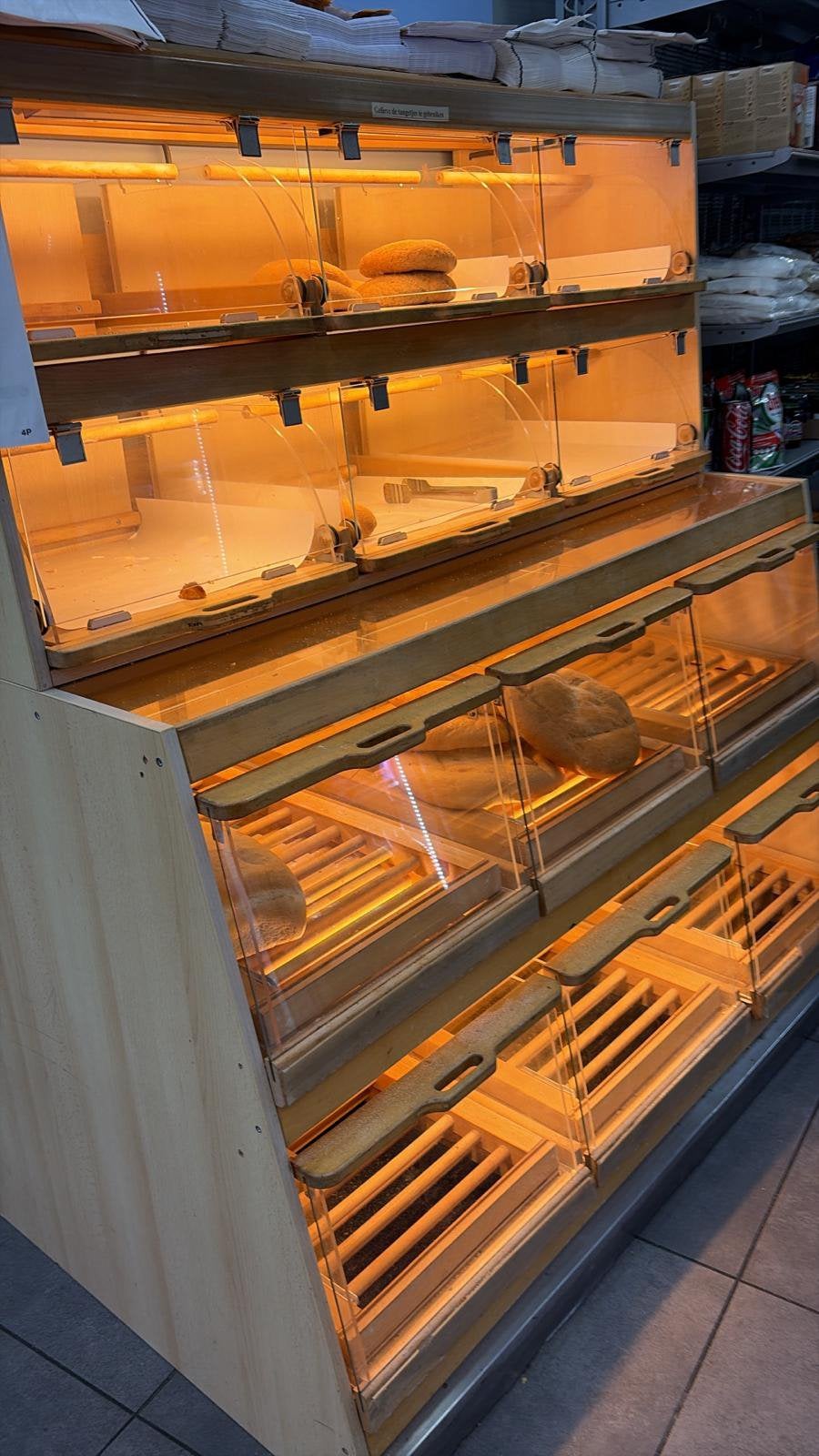 Broodrek / broodkast met verlichting voor bakkerij, Enlèvement