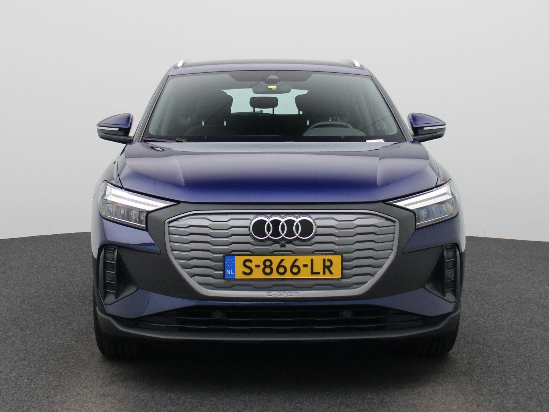 Audi Q4 e-tron 40 Edition 77 kWh (automatique), Autos, Audi, https://public.car-pass.be/vhr/5b69c85d-3292-40f9-97e8-30a6d3bde4e9
