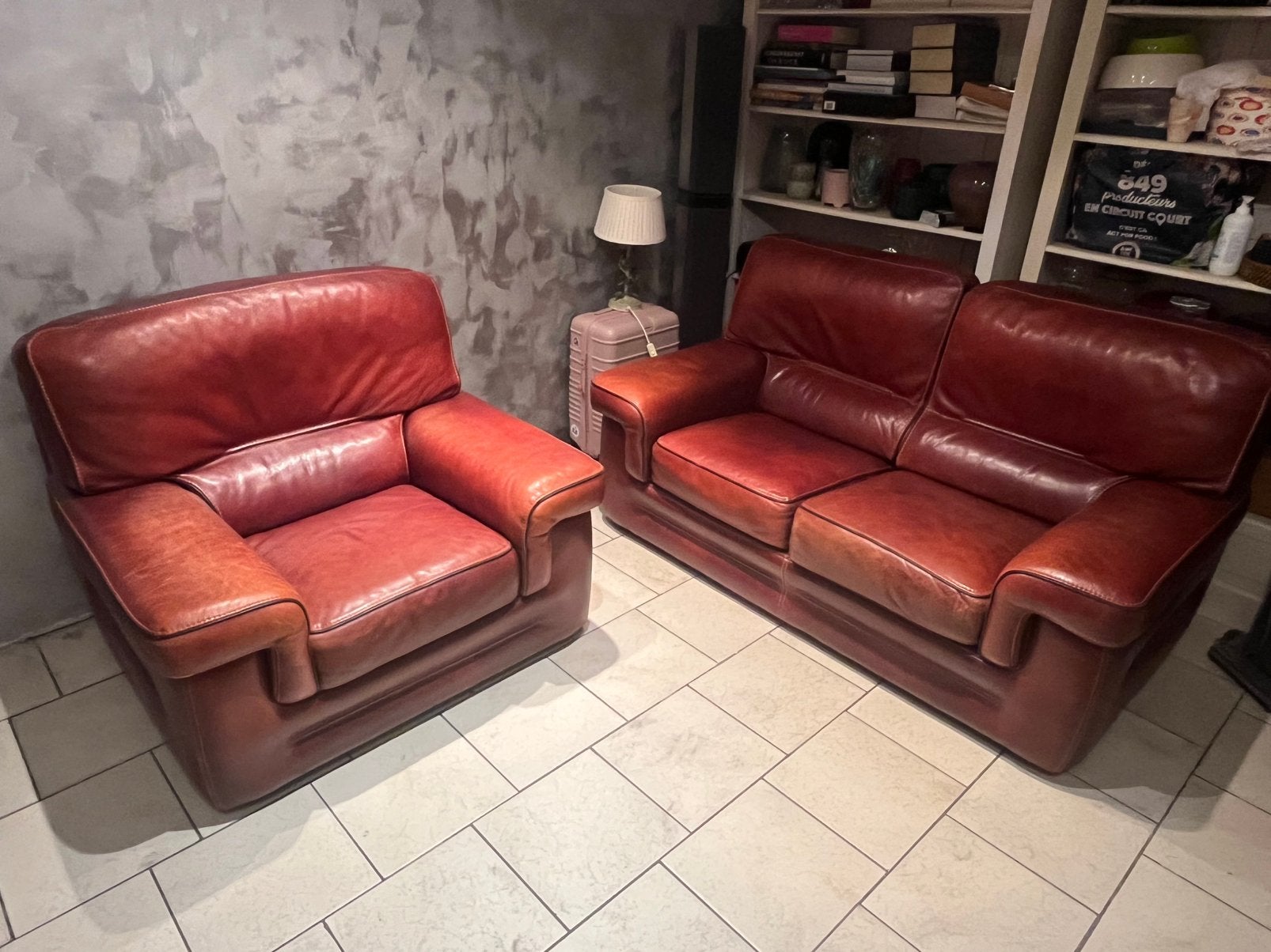 Leder salon runderleder kwaliteit nr 1, Ophalen, Zo goed als nieuw