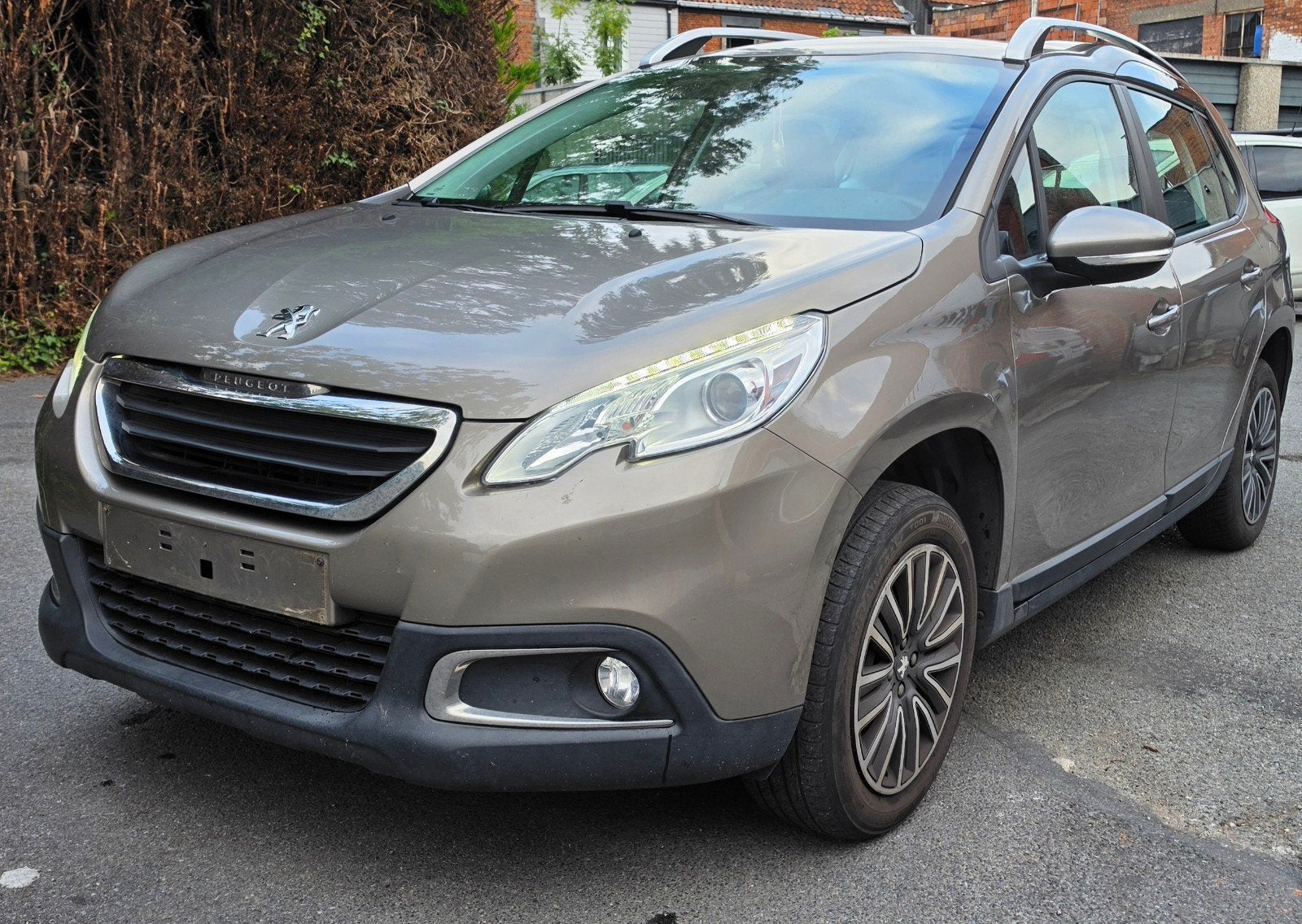 Peugeot 2008, Auto's, Voorwielaandrijving, Stof, Zwart, Bruin