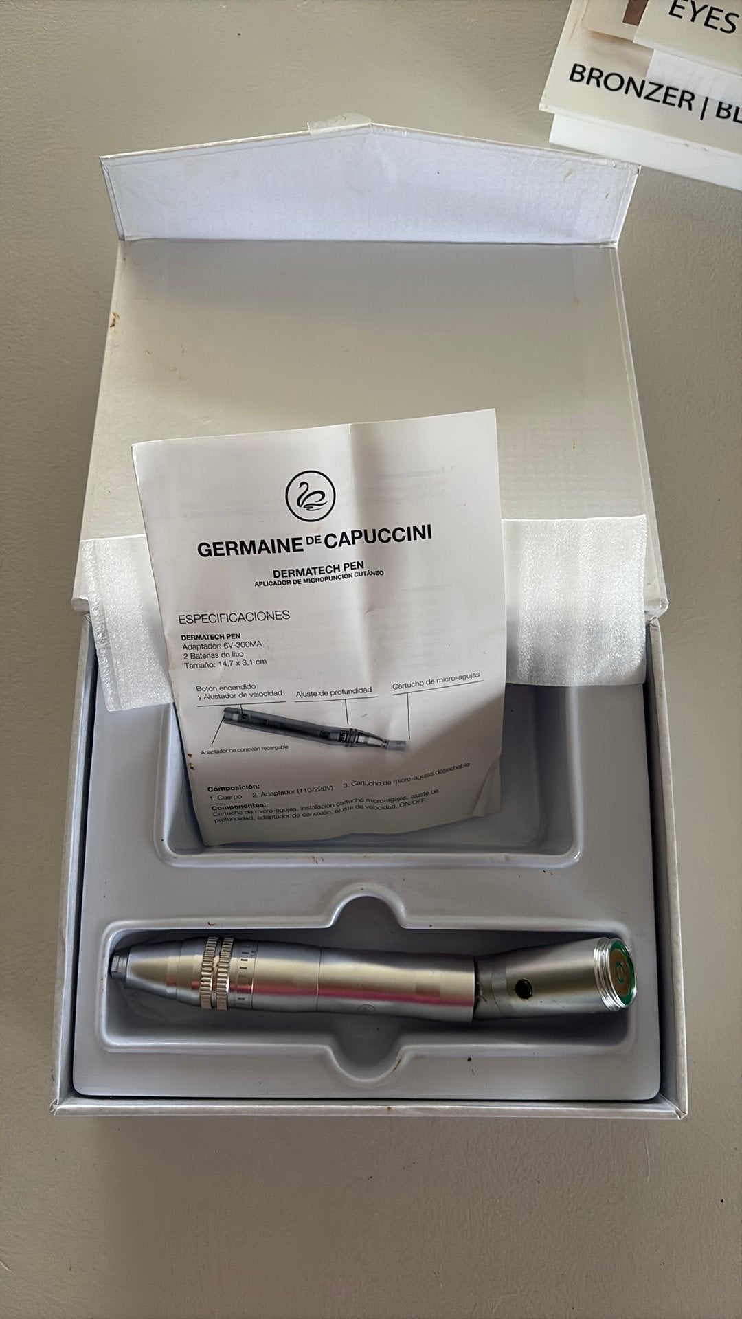 Microneedling toestel, Enlèvement ou Envoi, Comme neuf