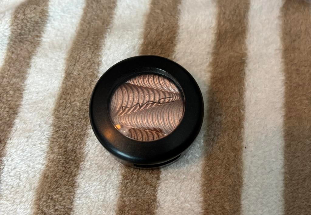 Mac oogschaduw, Handtassen en Accessoires, Uiterlijk | Cosmetica en Make-up, Ophalen of Verzenden, Nieuw