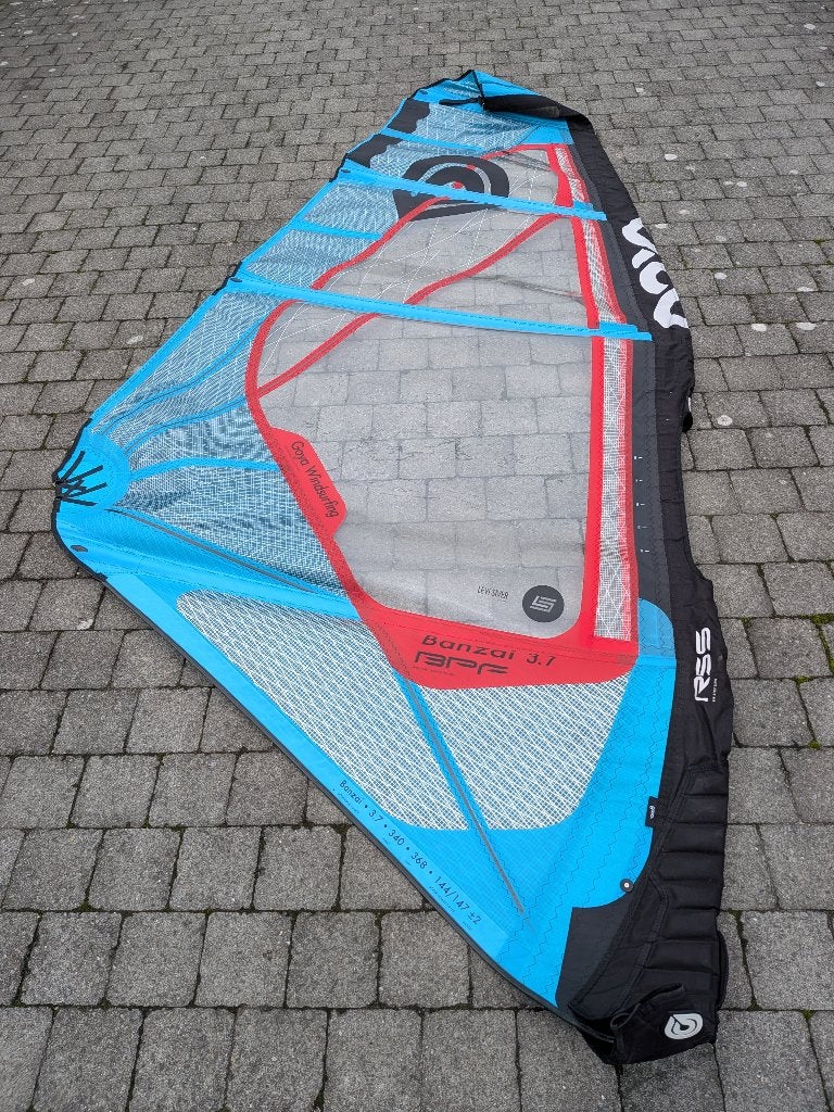 Goya Banzai 3.7 - perfecte staat, Watersport en Boten, Met draagtas, 3.5 tot 5 m², Zo goed als nieuw, Zeil