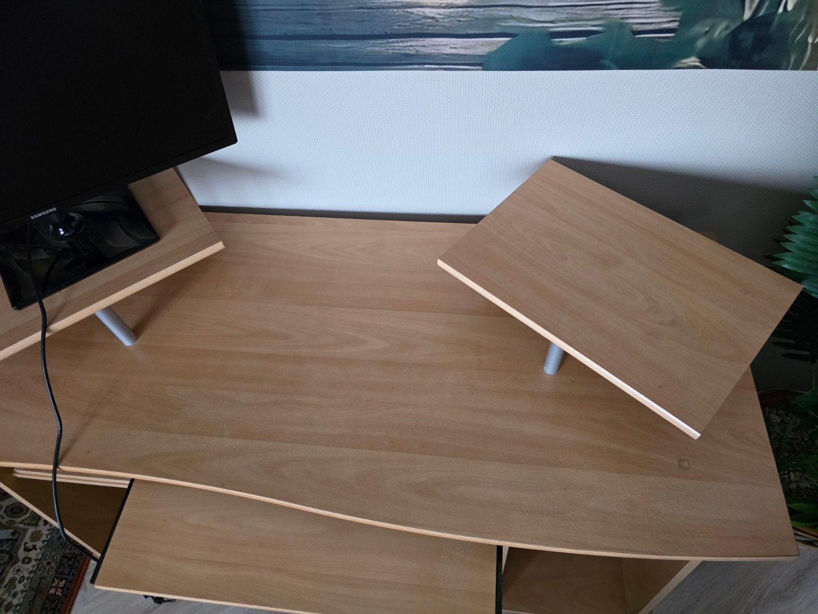 Bureau met verhoog, Ophalen