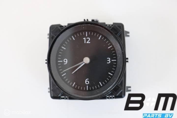 Klok in dashboard VW Passat B8, Utilisé