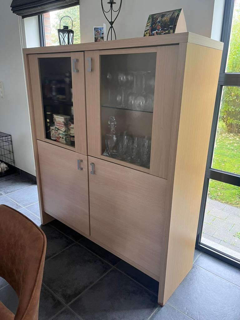 Bar et dressoir, Enlèvement, Utilisé