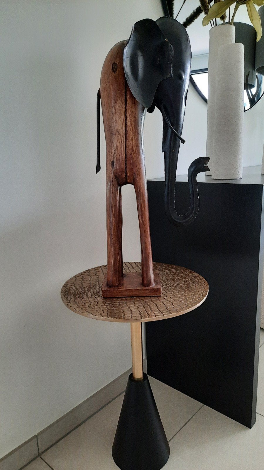 SCULPTURE AFRICAINE 64CM, Antiquités & Art, Enlèvement, Bois