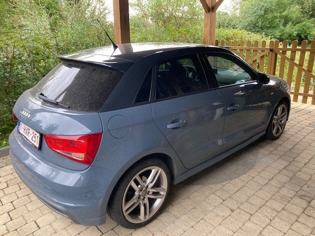 AUDI A1 Sportback Q0Q0, Auto's, Voorwielaandrijving, A1, Zwart, 4 cilinders