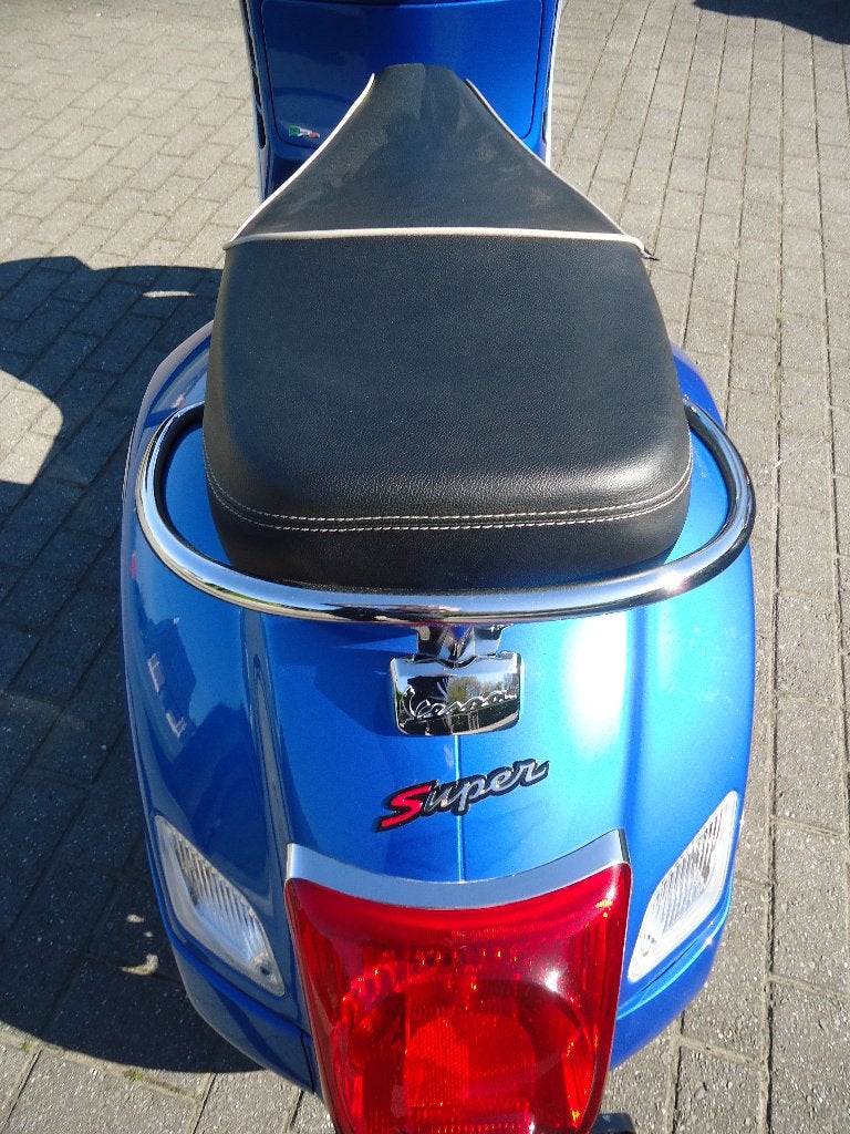 vespa gts super 125, Fietsen en Brommers, Ophalen, Gebruikt, Overige modellen, Benzine