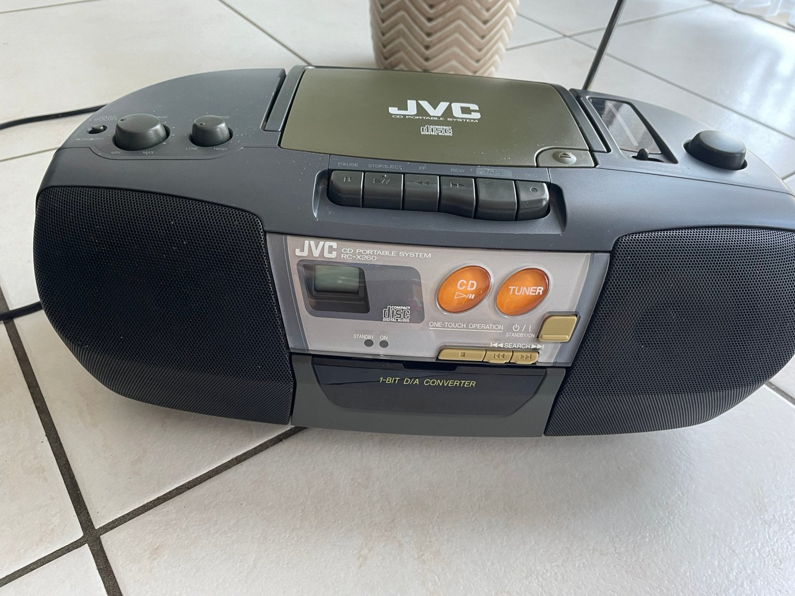 Radio JVC vintage, TV, Hi-fi & Vidéo, Radios, Comme neuf, Radio, Enlèvement ou Envoi