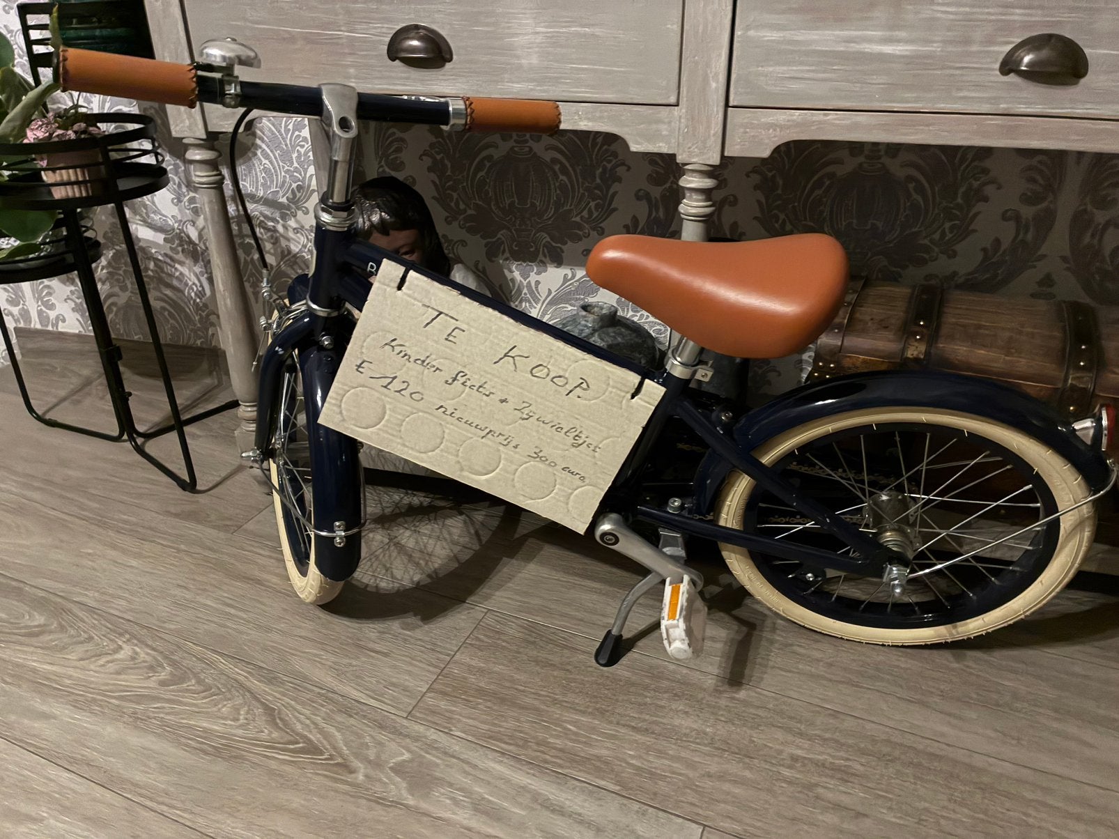 Kinderfietsje, Ophalen, Zo goed als nieuw, Zijwieltjes